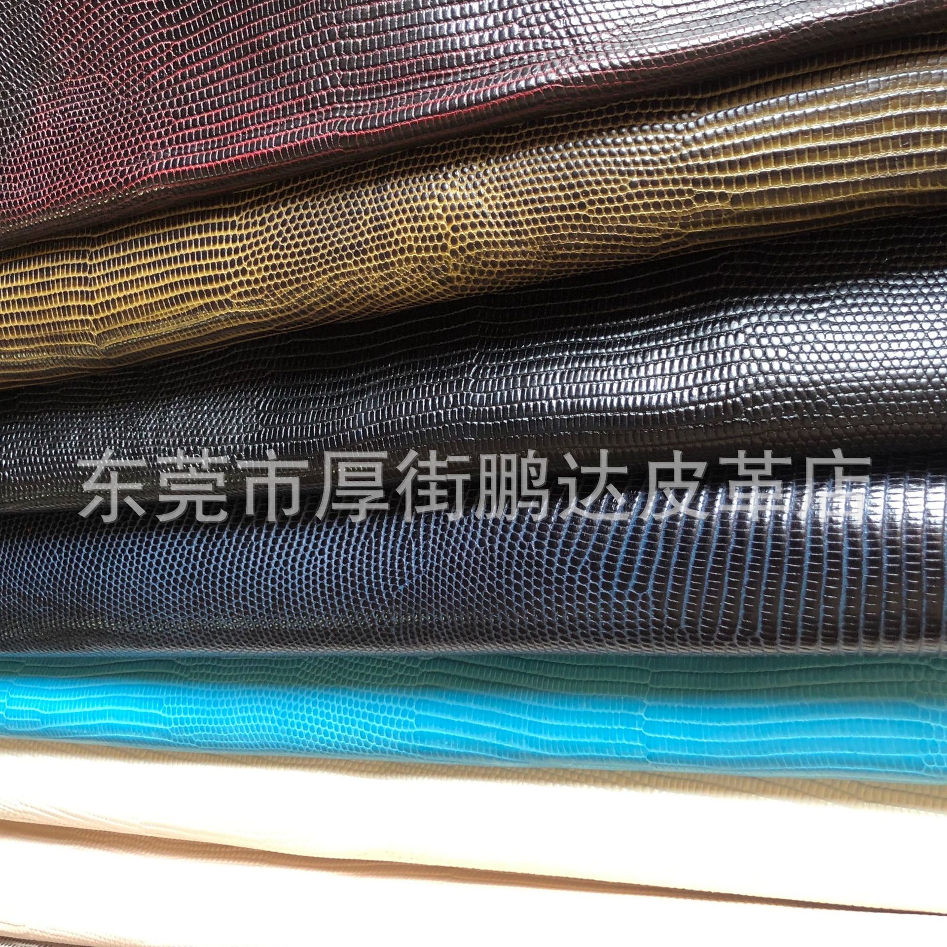 意大利蜥蜴纹 高仿真效果  牛皮压花蜥蜴皮 箱包手账鞋子钥匙扣DI