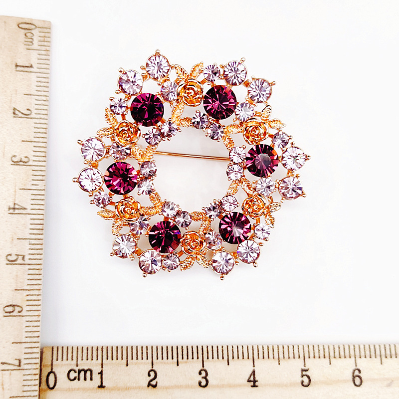 Colorful Crystal Wreath Brooch display picture 8