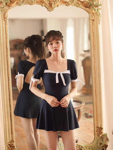 Korean ins sexy fairy style one-piece skirt style slimming belly-covering half-sleeve student cute  new swimsuit for women