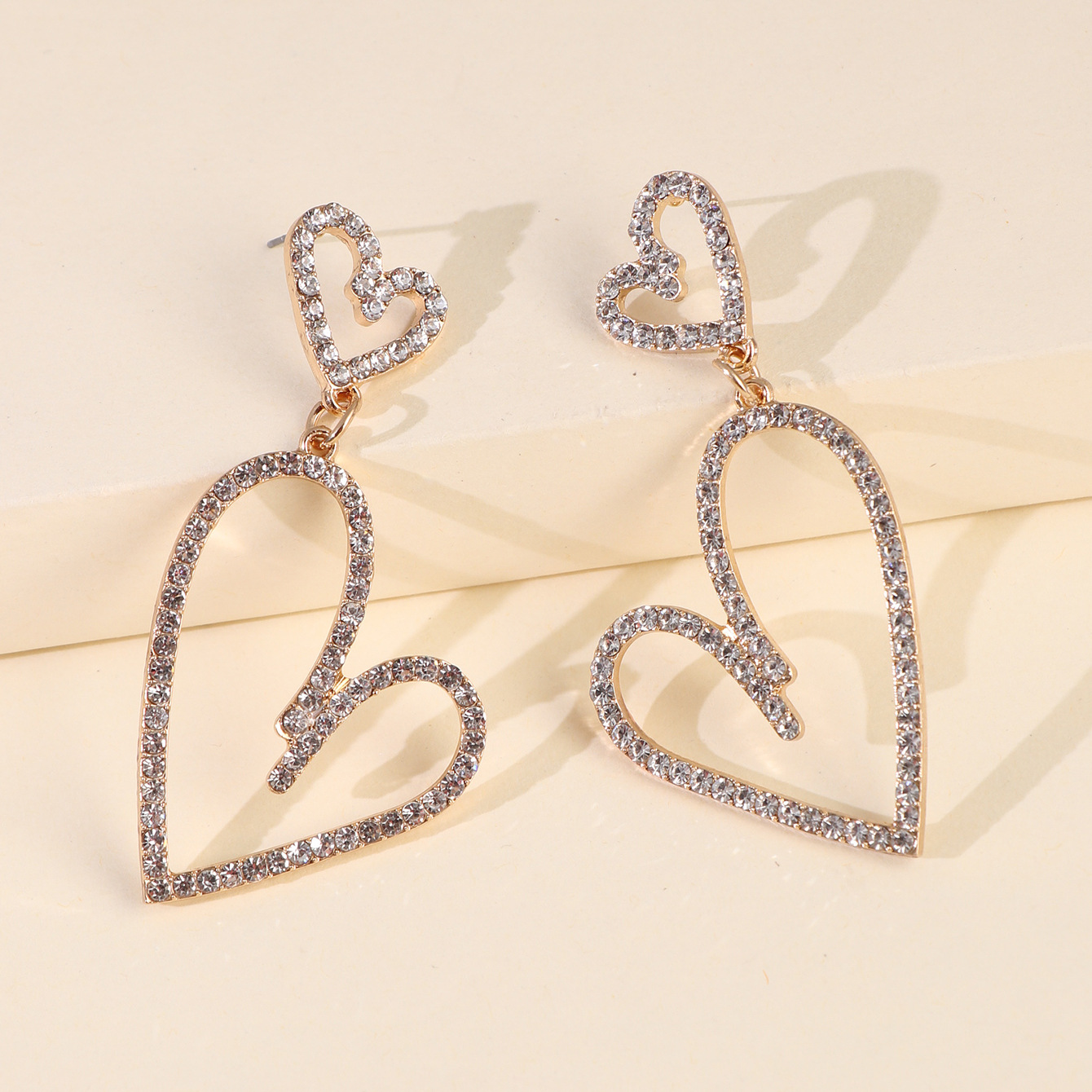 Big Earring Jewelry Alloy Heart-shaped Colorful Diamond Pierced Earrings Wholesale Nihaojewelry display picture 12