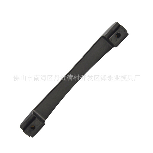 New trackless folding accordion screen door handle