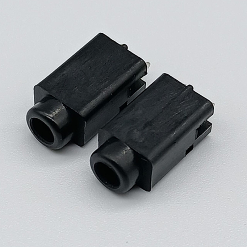 3.5 PJ-358 vertical headphone socket Pin type vertical audio socket black headphone socket