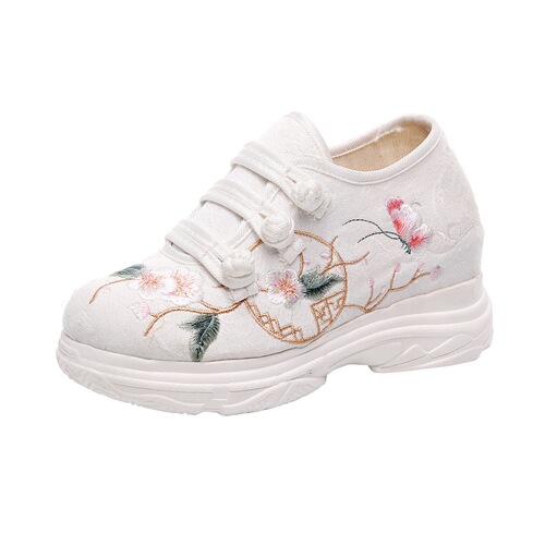 Spring and summer new canvas shoes, embroidered shoes, old Beijing cloth shoes, thick white shoes, sports shoes, antique shoes