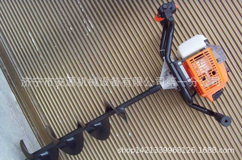 2021年生产拖拉机挖坑机