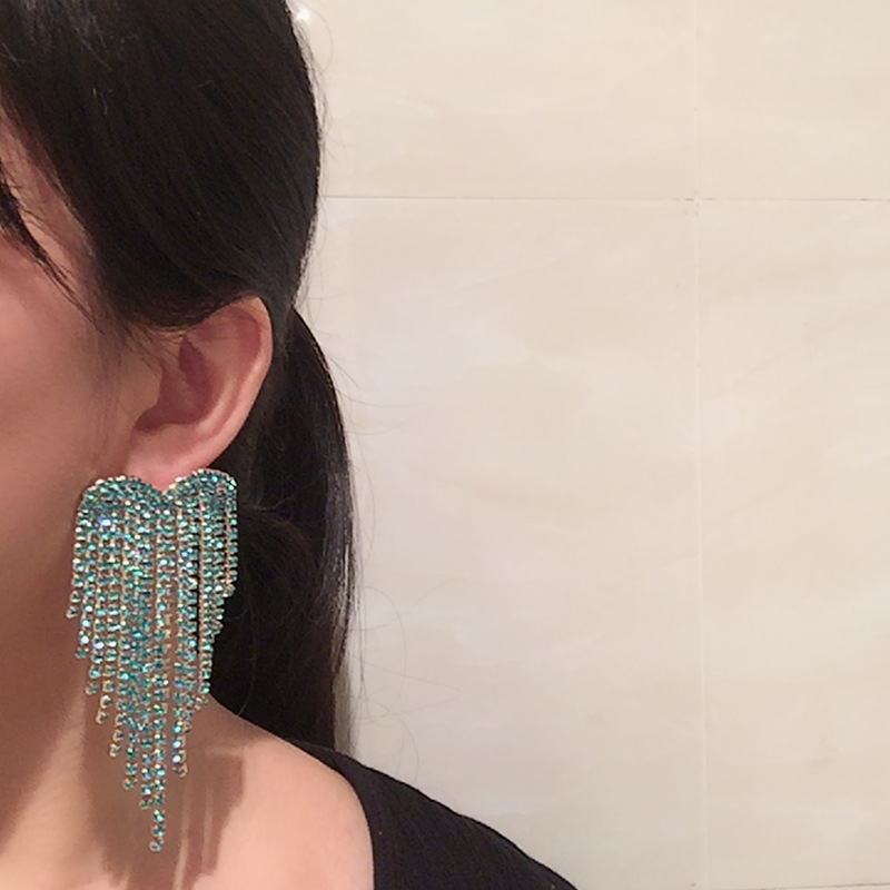 Love Earrings Light Blue Large Heart Tassel Spike Exaggerated Large Earrings display picture 1