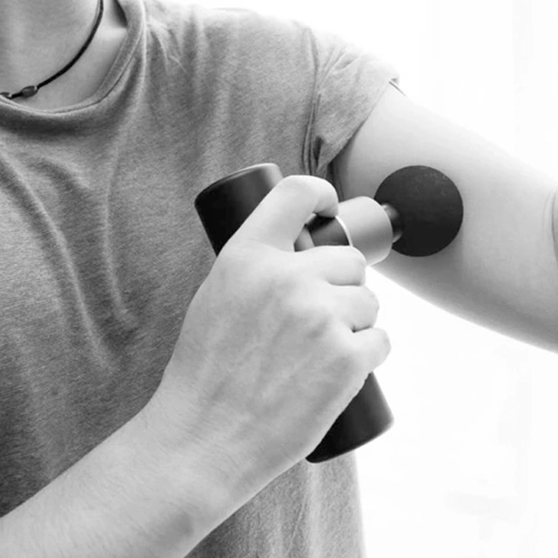 MINI电动按摩筋膜枪多功能便携保健器材肌肉放松经络按摩仪器