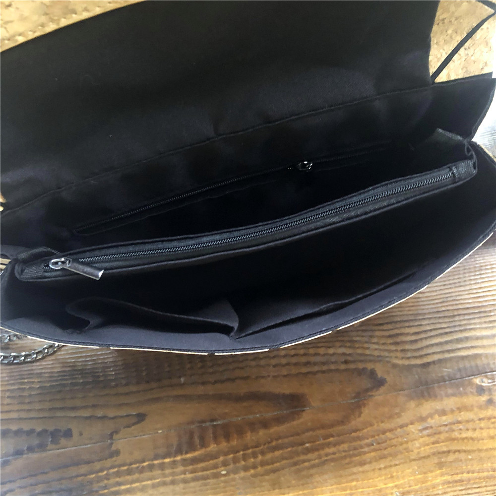 2024 neue personalisierte umweltfreundliche Diamantgitter-Spleißen geometrische Holzmaserung diagonale Kreuz Damenkette_voghion.com