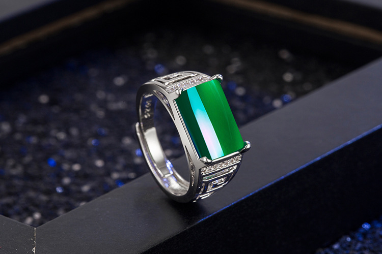 Crossborder hollow green chalcedony microinlaid zircon green agate ring jewelrypicture4