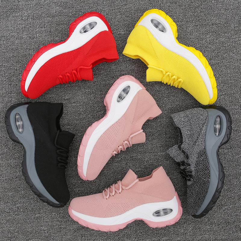 Large size air cushioned mom dance sports women's flying woven mesh breathable socks shoes, rocking shoes_voghion.com