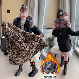 女童韩版可拆豹纹派克服新款中大童2026儿童洋气加绒棉衣外套潮童