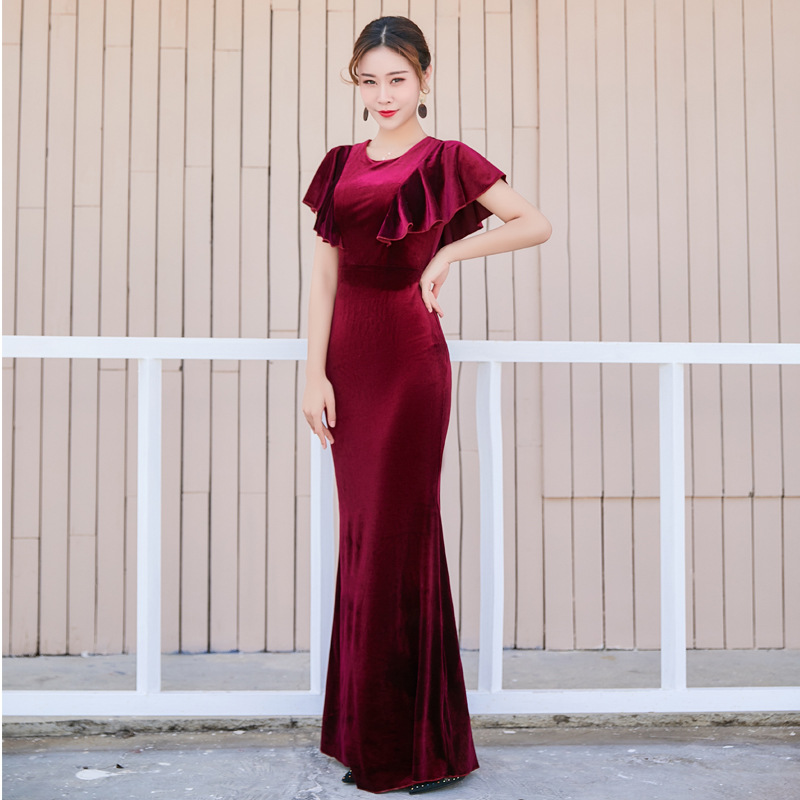 金丝绒妈妈礼服连衣裙2020春新款修身显瘦荷叶袖鱼尾裙年会礼服裙