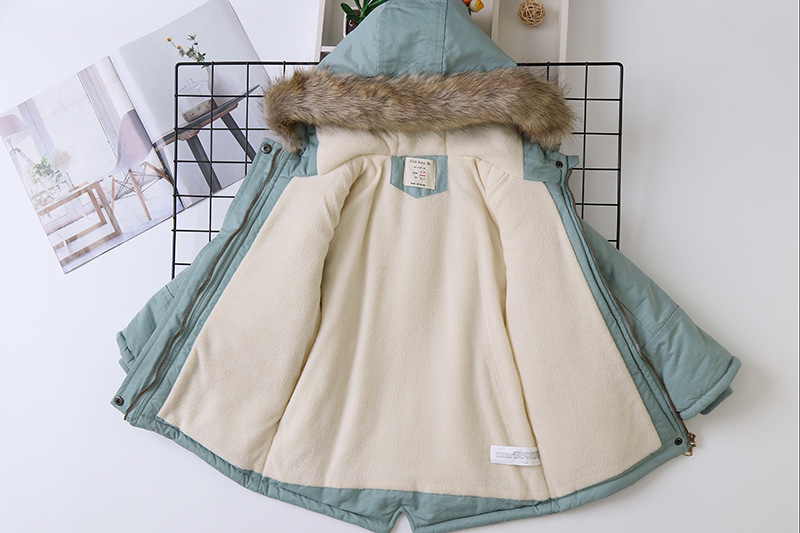 Simple Style Solid Color Cotton Blend Girls Outerwear display picture 3