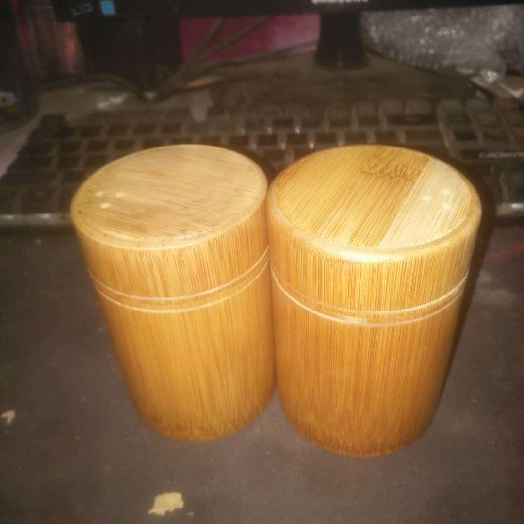 厂家供应竹制碳化防裂牙签盒