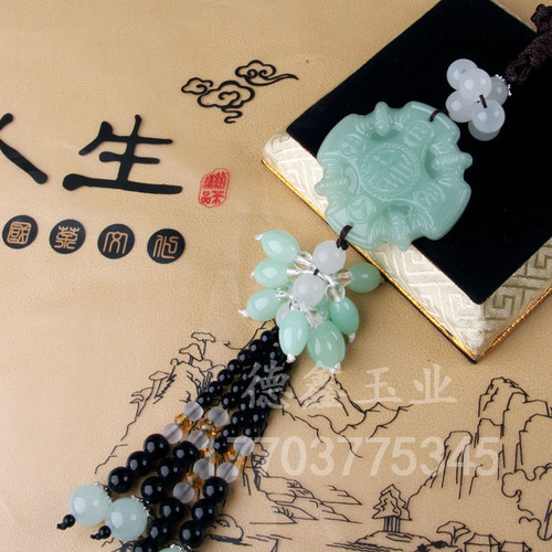 Green jade car pendant, safe and smooth sailing in and out, Pixiu Guanyin safe buckle car pendant, imitation jade car pendant