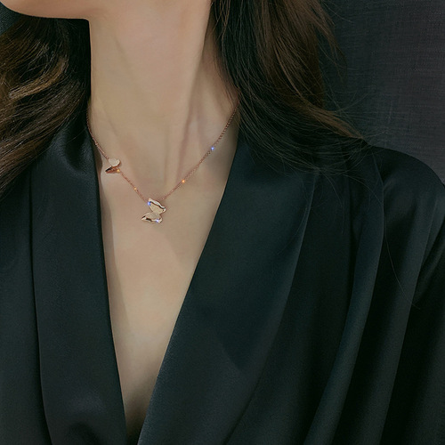 Titanium steel colorfast butterfly necklace short women's choker bone chain cold wind Instagram trendy stylish influencer minimalist jewelry