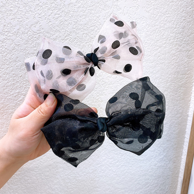 Korean Spring  Hair Clips  Yarn Black Bow Wave Point  Hair Head Rope Girl Hair Ring Spring Clip Nihaojewelry Wholesale display picture 3