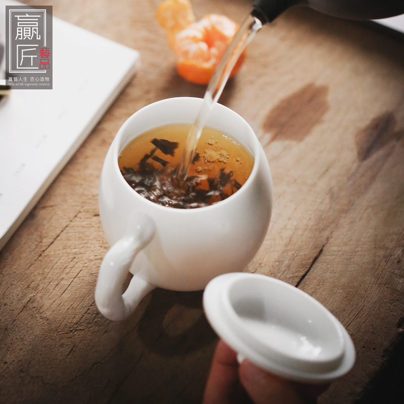 Winjiang porcelana blanca taza de té a mano oveja grasa Jade cerámica Oficina sala de reuniones agua taza de agua jefe taza con tapa