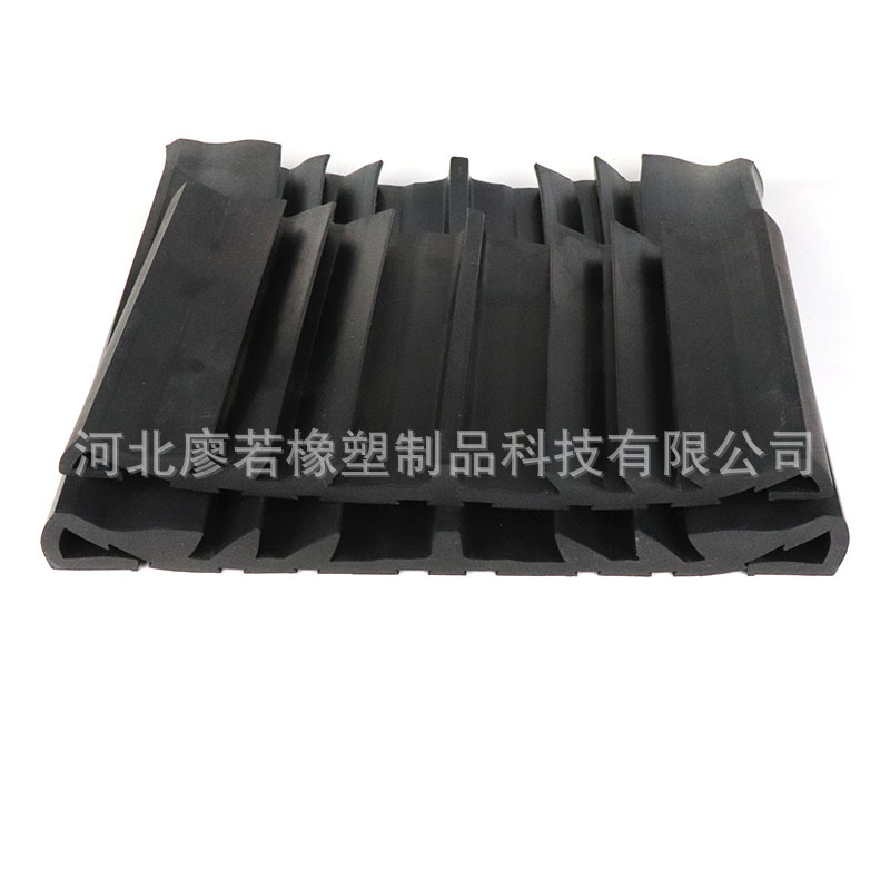 中埋式橡胶止水带300/400/6/8/10橡胶支座/651/652型橡胶止水带