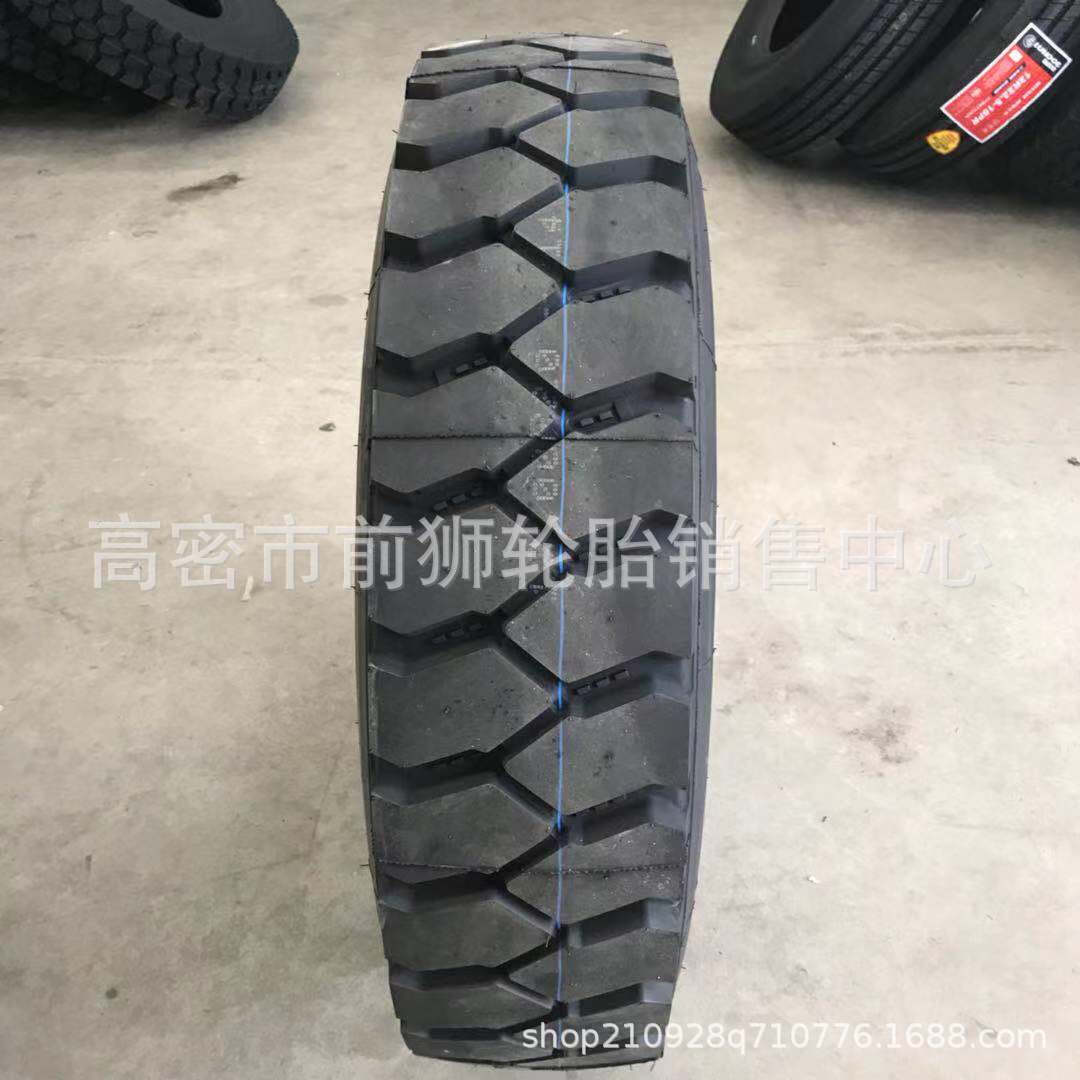 矿山轮胎900 1000 1100 1200R20 货车全钢丝轮胎 12r22.5真空轮胎