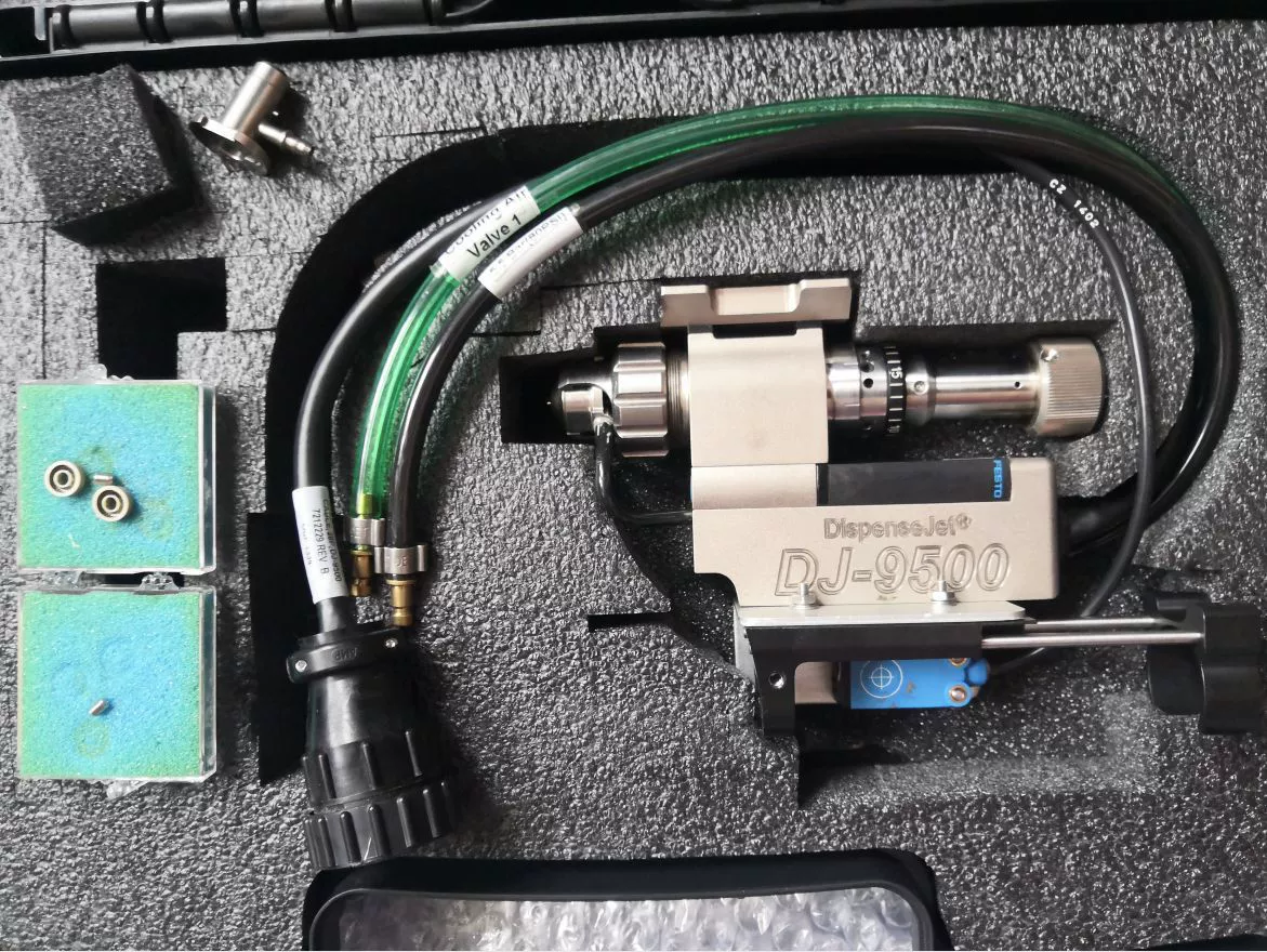 Nordson DispenseJet DJ-9500 точечный клапан Высокоскоростной струйный точечный клапан PN7231311