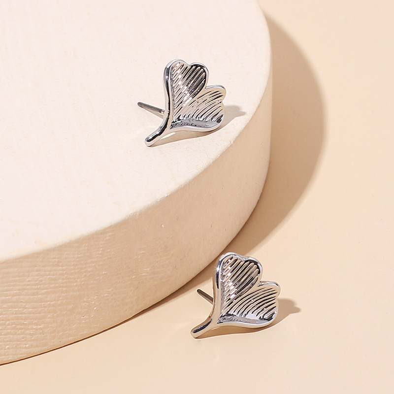 3g Weight Earrings, Ear Studs Classification Wedding, Travel Occasion Women'S Gender INS Style, Vintage Style Style Gold, Silver Color Fashion Irregular Fishtail Earrings 5