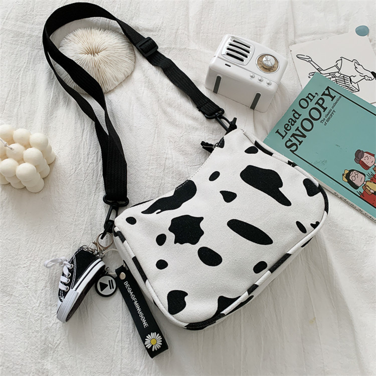 Ins Japanese Style Cute Harajuku Style Cow Shoulder Bag Korean Chic Vintage Style Soft Girl Girl Crossbody Canvas Bag