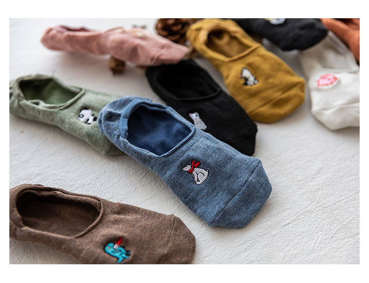 2020年春夏季新款浅口隐形船袜女卡通刺绣学院风短袜_17.