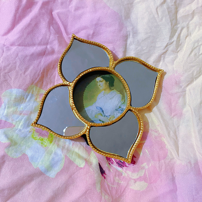 Nordic Simple Resin Photo Frame Frame Set Table Embossed Mirror Gold Creative Wall Hanging Wedding Wedding Restaurant Photo Frame