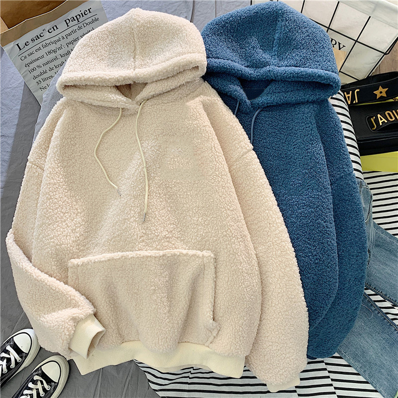 Ins super popular suéter con capucha de lana de cordero otoño e invierno de las mujeres sueltas estilo coreano ulzzang forrado de lana gruesa capa de moda generación de cabello