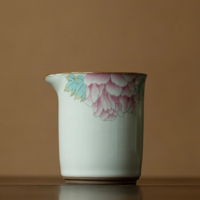 큰 모란 보라색