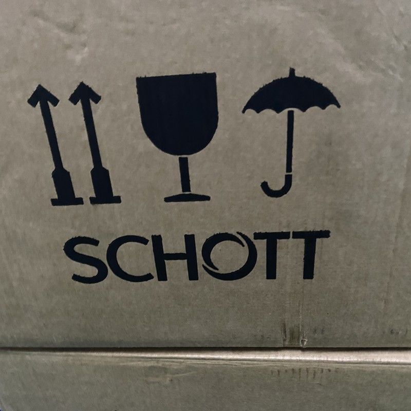 厂家现货供应肖特0.5-0.55-0.6-0.7-0.8-1.0mm高端手机摄像头盖板