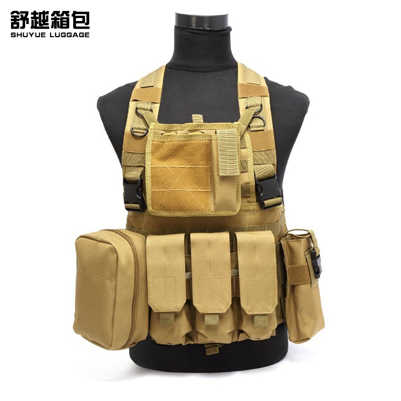 精品热销精细做工八号球防风摇粒绒背心 战术背心马甲保温