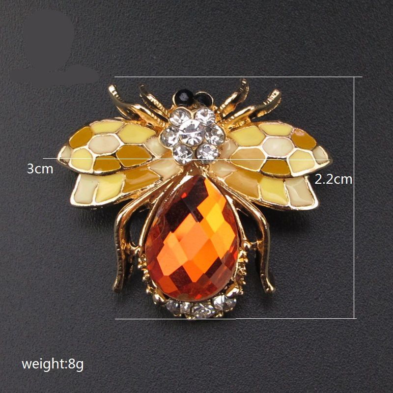 Nihaojewelry Animal Insect Spur Pin Small Bee Brooch Retro Cartoon Crystal Diamond Yellow Bee Brooch display picture 24