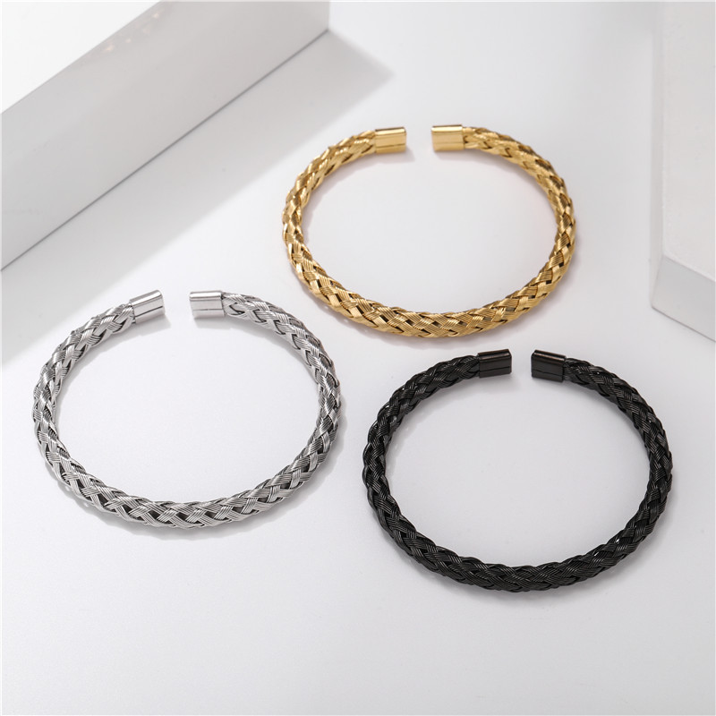 Titanium Steel Jewelry Twist Braided Steel Wire Opening Bracelet Simple All- Match Stainless Steel Jewelry Wholesale Nihaojewelry display picture 2