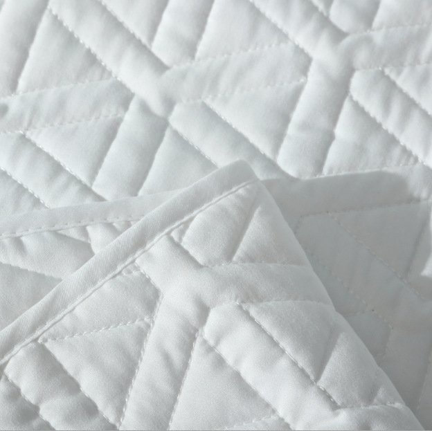 跨境纯洁白绗绣床盖多用被空调被绗缝被批发定制