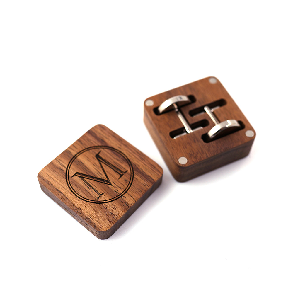 High-grade solid wood box matte magnet suction men's sleeve nail cufflinks storage packaging box custom name letter gift