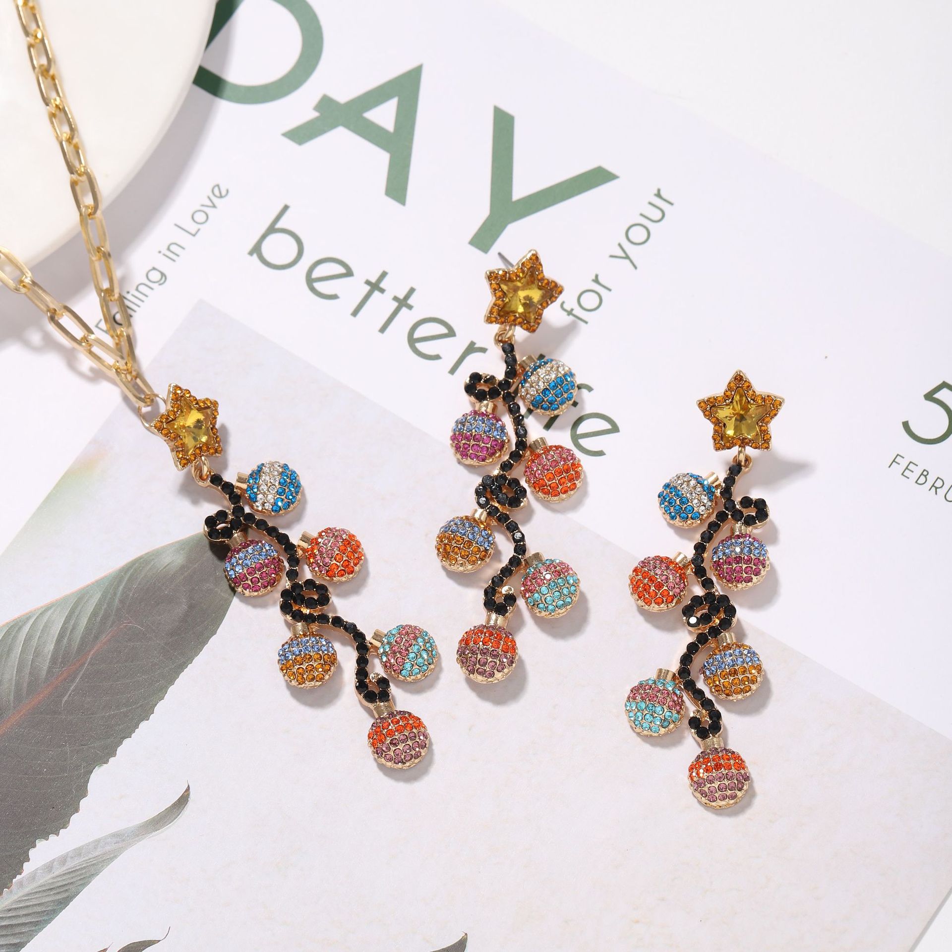 Wholesale All-match Alloy Diamond-studded Christmas Gift Irregular Small Lantern Necklace Earrings Set For Women display picture 5