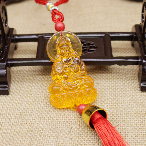 Car pendant jewelry Guanyin rearview mirror car supplies pendant interior plastic wholesale