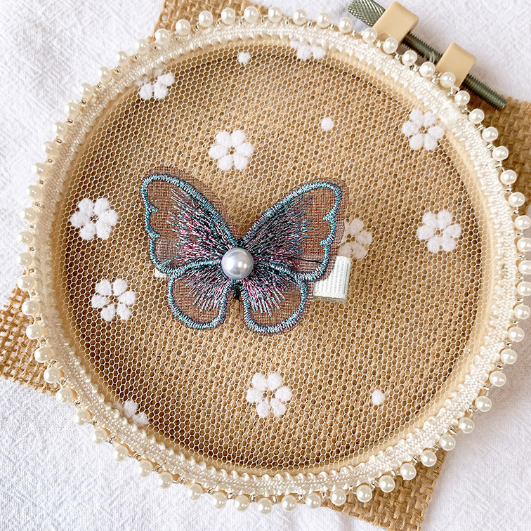 New Embroidery Three-dimensional Bow Hairpin Super Fairy Pearl Mesh Hairpin Bangs Clip Decorative Clip Girl Hair Accessories display picture 8