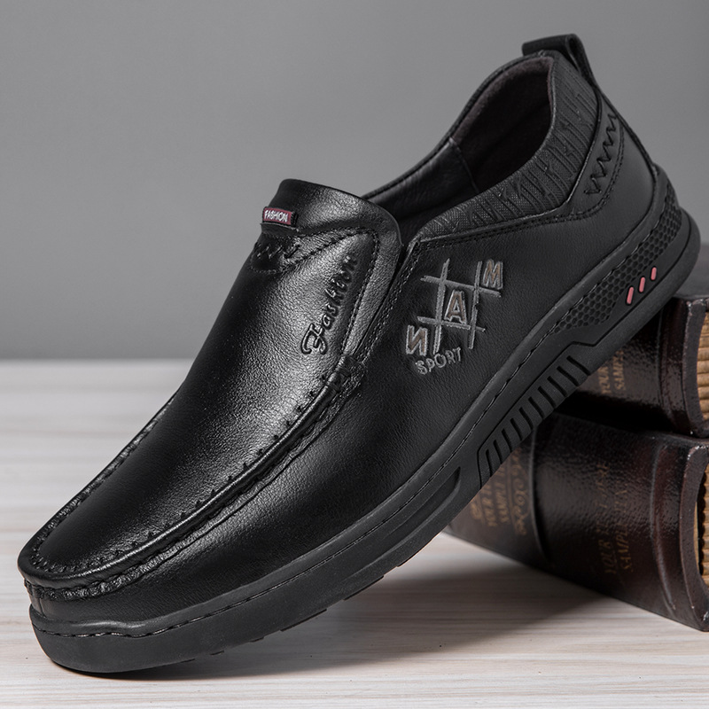 新款中老年男鞋头层牛皮商务休闲皮鞋男士真皮爸爸鞋一脚蹬套脚鞋