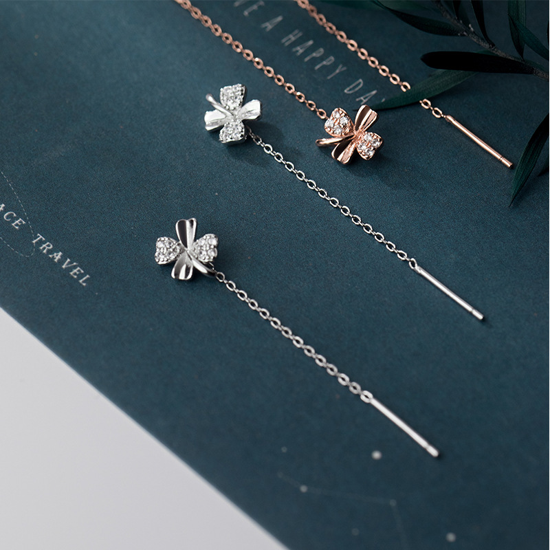 Eloch s925 Ginksen dulce cuatro hojas de flores de orejas de flores de la feminidad de alto nivel pendientes de diamantes pendientes G7425