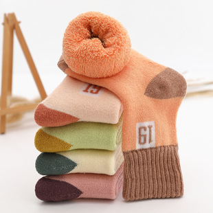 �¿�Ůͯ�Ӻ��m�Ӷ���ëȦ�m�д�ͯ�W�������m�\���к����m3-12�q