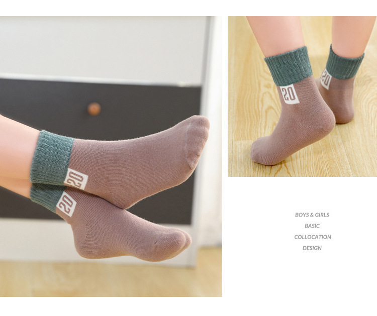 复制_【10双包邮】T4秋冬儿童袜子男童女童中.jpg
