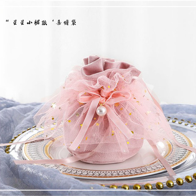 创意绒布束口袋喜糖盒子欧式糖果袋喜糖袋子婚庆用品结婚丝绒婚礼