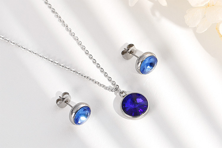 fashion titanium steel zircon necklace earrings ladies jewelry set wholesale
