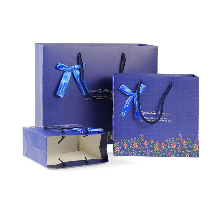 Bolso de niña de abanico, mini bolsa de regalo portátil de alto valor, bolsa de papel para ropa, bolsa de papel, bolsa de regalo, bolsa de papel blanca