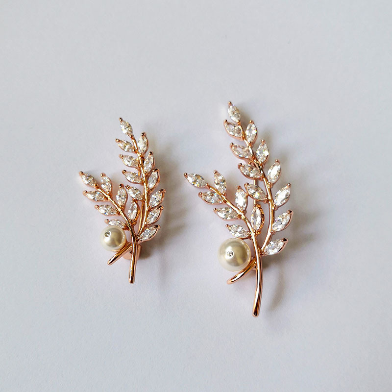 2022��Լ�ٴ�����Ůʿ��Ҷ��������ʱ�и��Դ����ػ�������װ����