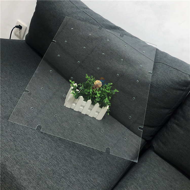 广东玻璃厂生产打孔钢化玻璃 CNC精雕钻孔物理全钢化玻璃 厚3mm