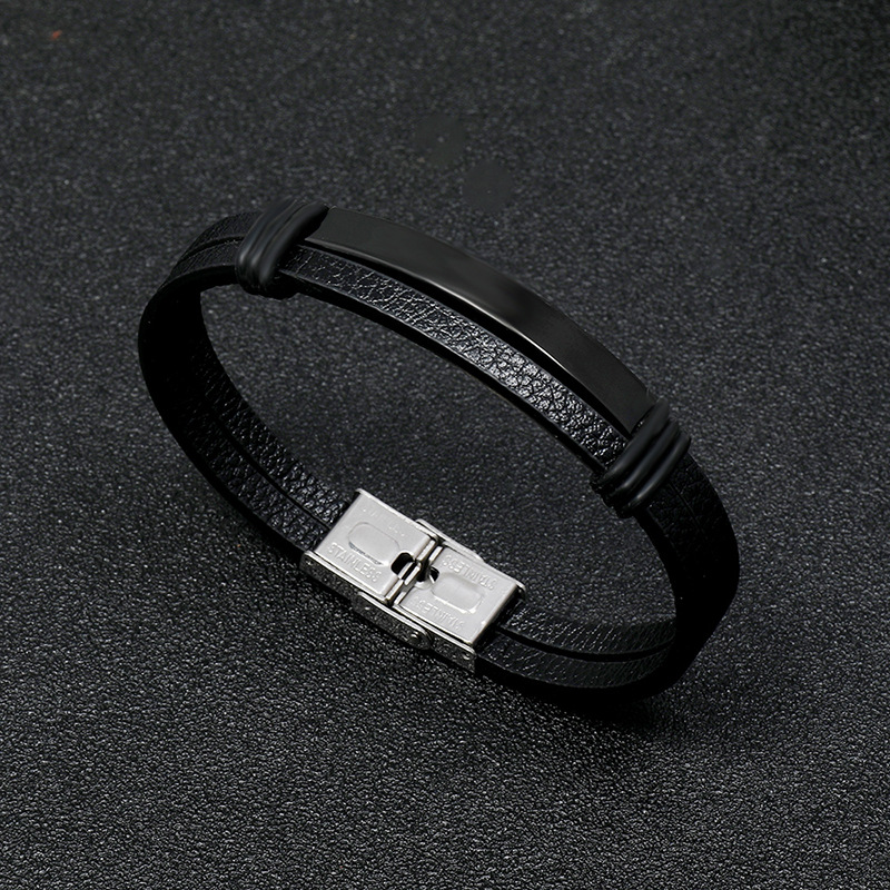 Simple Smooth Stainless Steel Men's Leather Bracelet display picture 5