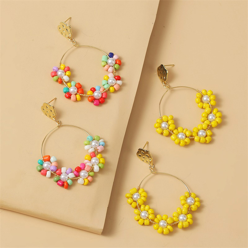 Korean Flowers Handmade Beads Earrings Female  Geometric Woven Acrylic Earrings Jewelry Nihaojewelry Wholesale display picture 2